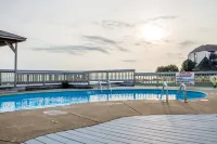 Quality Inn Hotels in Bay Township
