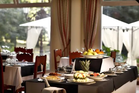 Hotel Balneario de Alceda Отели в г. Альседа