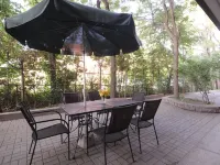 Monte Carlo Inn Toronto West Suites Hotels near Kipling Go Station