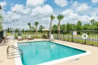 Sleep Inn & Suites Defuniak Springs - Crestview