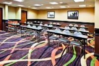 La Quinta Inn & Suites by Wyndham Clarksville