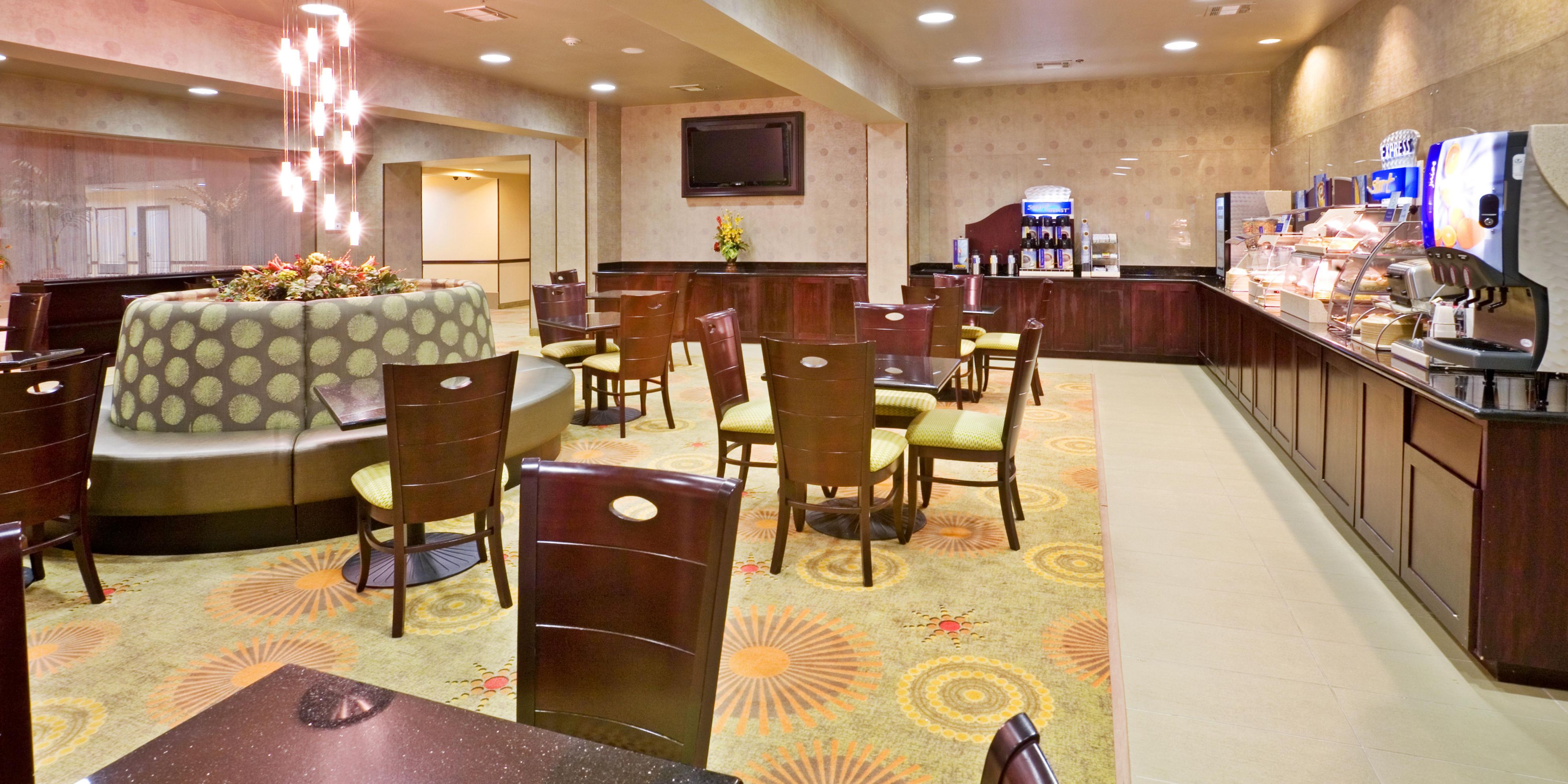 Holiday Inn Express & Suites Dallas Fair Park, an Ihg Hotel