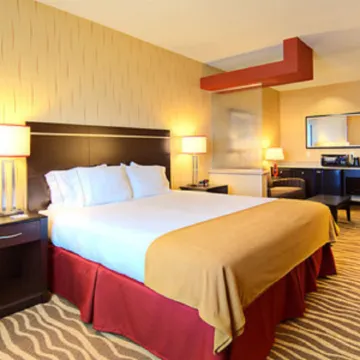 Holiday Inn Express & Suites Cotulla by IHG