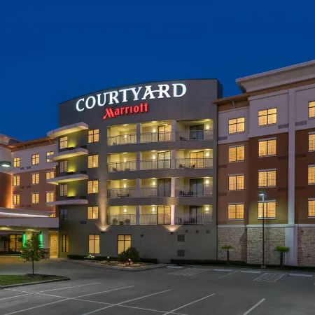 Courtyard Houston Kingwood