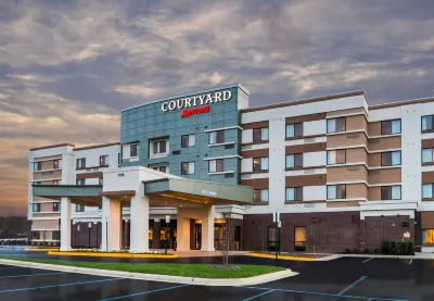 Courtyard Largo Medical Center Drive Hotels in Lake Arbor