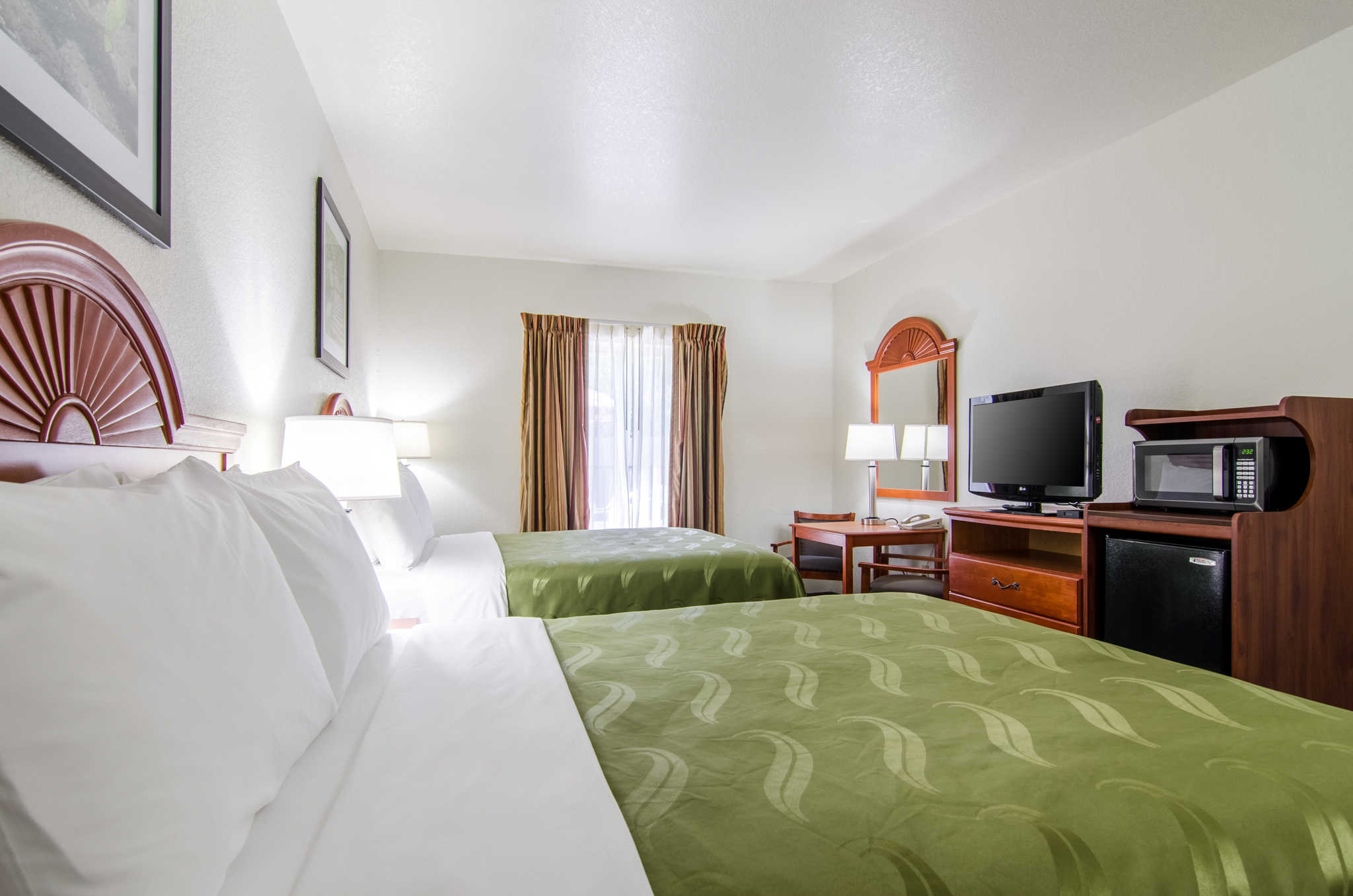 Quality Inn Junction City - Near Fort Riley