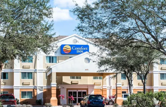 邁爾斯堡舒適酒店