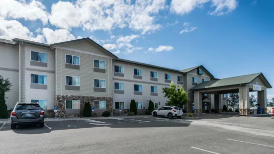 Quality Inn & Suites Sequim at Olympic National Park