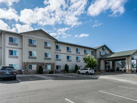 Quality Inn & Suites Sequim at Olympic National Park