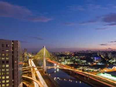Sheraton São Paulo WTC Hotel Hotels near Centro Cultural Grajaú