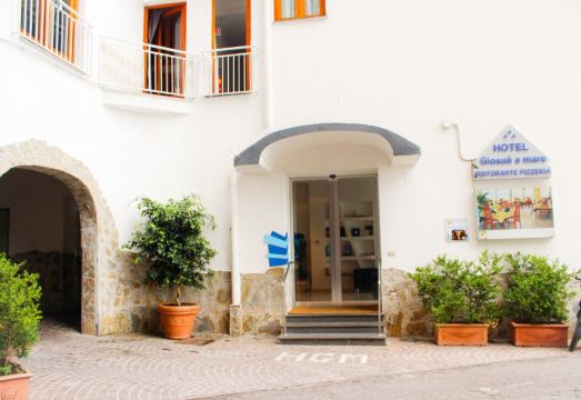 호텔 조수에 아 마레