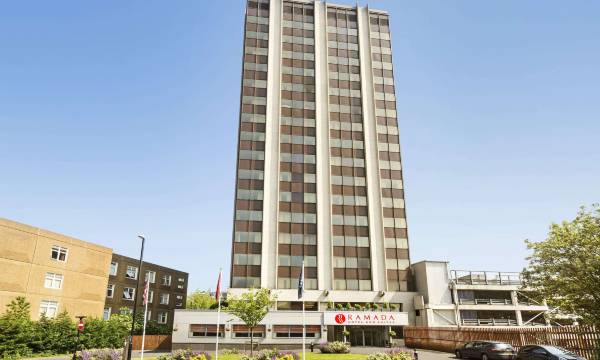 Ramada Hotel & Suites by Wyndham Coventry