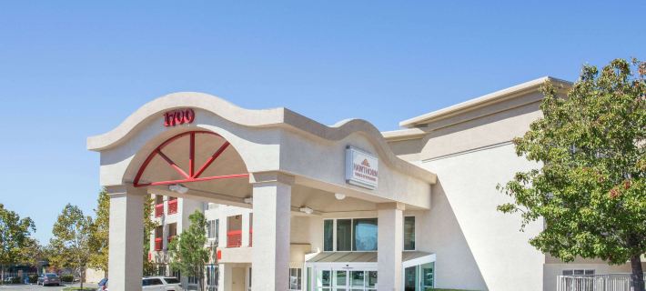 Hawthorn Suites by Wyndham Livermore Wine Country Hotels in Alameda County