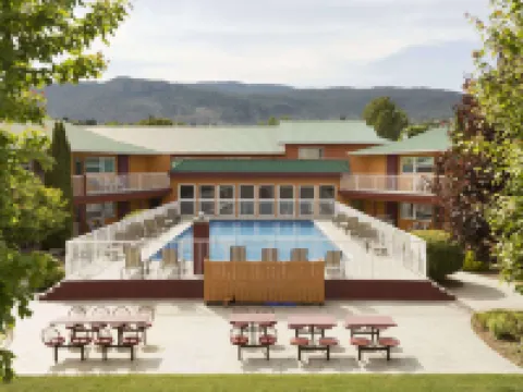 デイズ イン & カンファレンス センター バイ ウィンダム ペンティクトン ペンティクトンのホテル