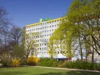 Moxy Berlin Humboldthain Park Hotels near Jesus Miracle Harvest Church International