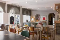 Hôtel Edmond Rostand Hotels in Marseille