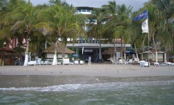 Hotel Yaque Paradise