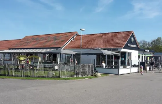 斯特朗營地瓦爾肯斯酒店