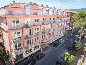 Hotel & Apartments Sasso