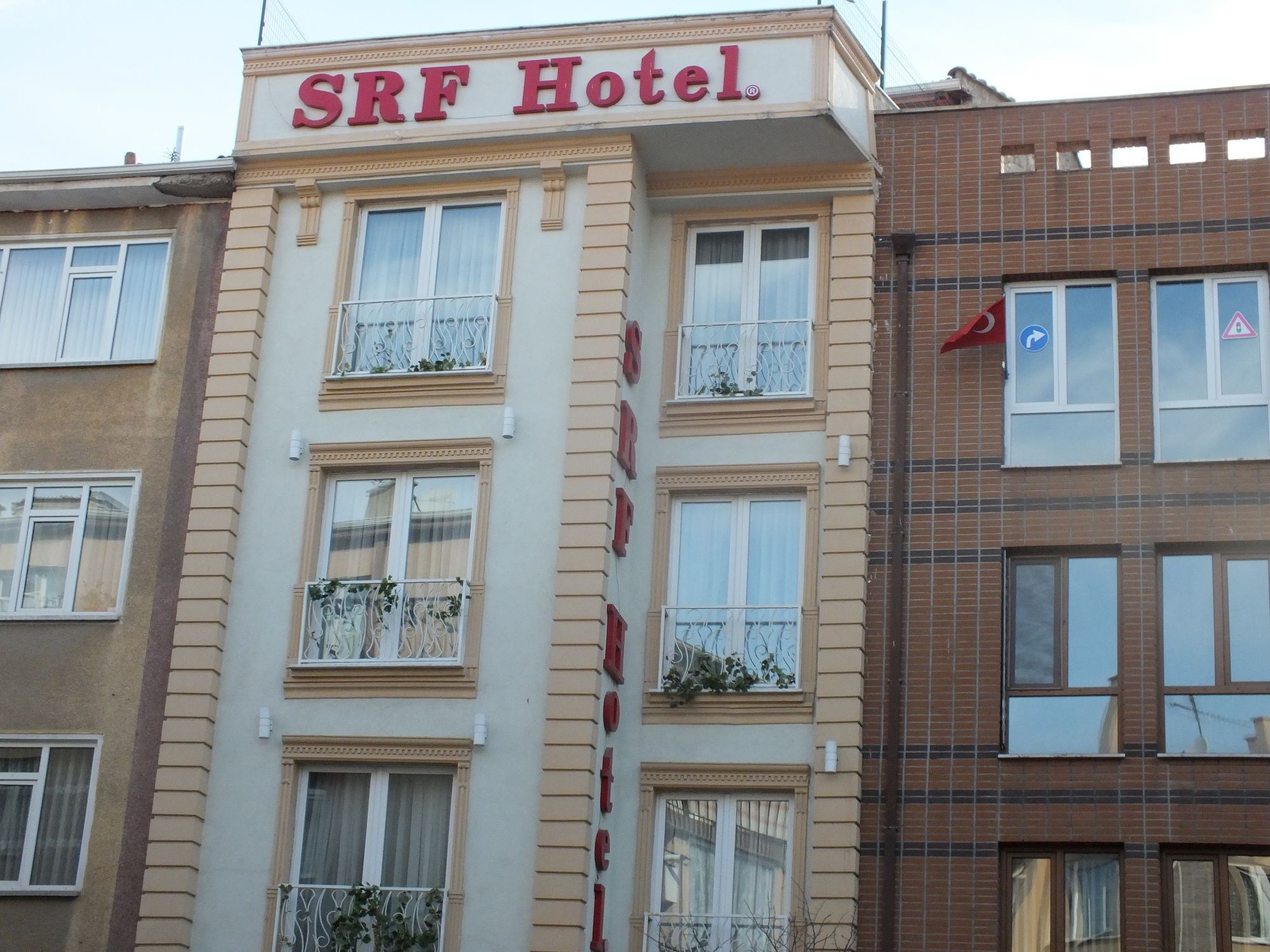 Srf Hotel