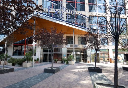 엑세 플라자 주변 상권