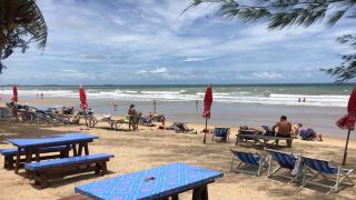 ton-aor-on-the-beach-resortandrestaurant