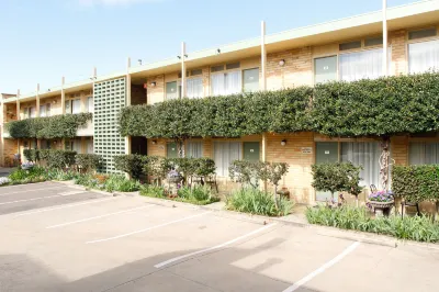 Mid City Motor Inn Queanbeyan Các khách sạn ở Queanbeyan