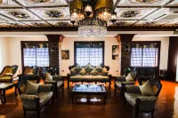 Hotel Luna Annex فنادق في فيغان