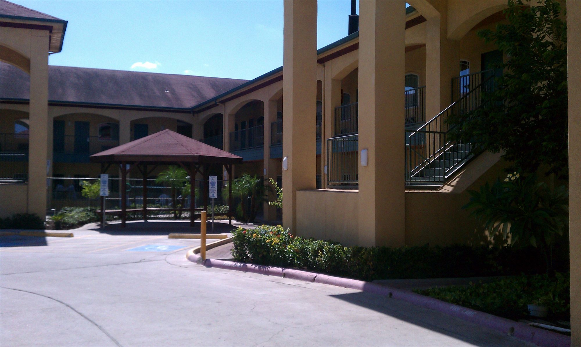 Texas Inn and Suites - Rio Grande Valley