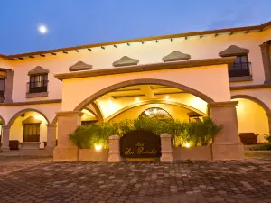 Hotel Los Portales