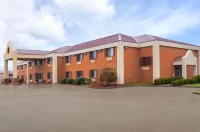 Super 8 by Wyndham Eddyville/Kuttawa Hotels in 