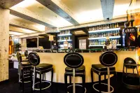 Hotel Meta Resort & Vine Spa - bar