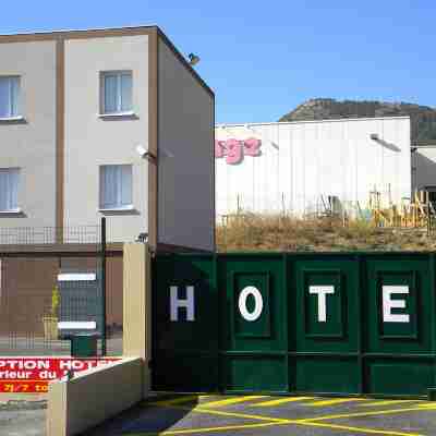 Cit'Hotel Restaurant du Bowling de Millau Hotel Exterior