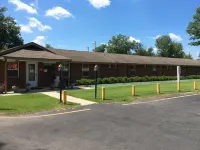 Woodridge Motel فنادق في تيري هوت