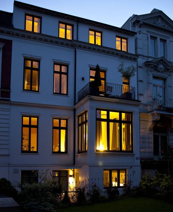 Von Deska Townhouses - White House-Hamburg Updated 2022 ...