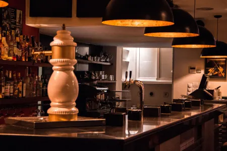 Le Pietri Urban Hotel Отели рядом с достопримечательностью «Мавзолей Мухаммеда V»