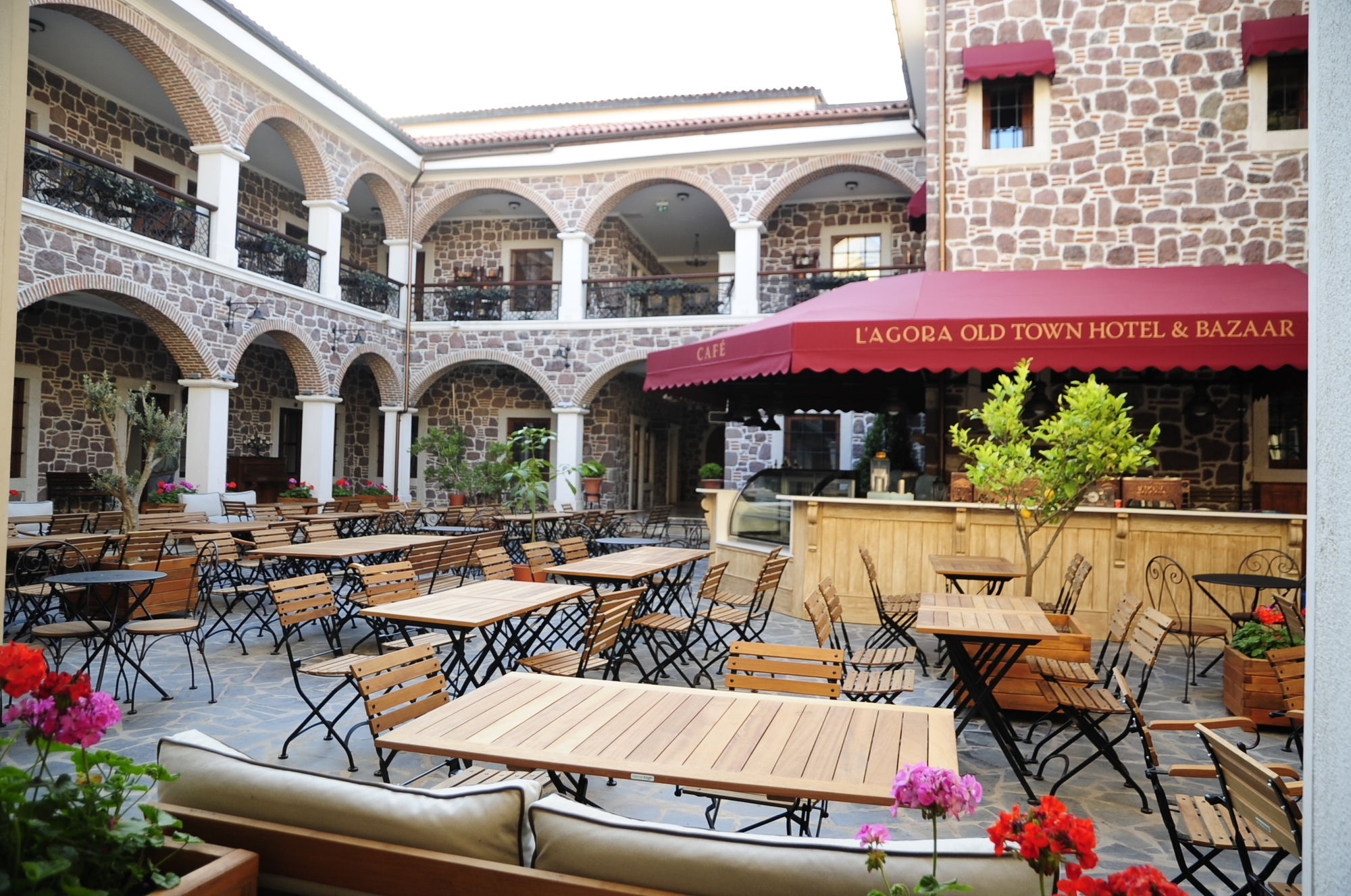 L'Agora Old Town Hotel & Bazaar