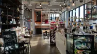 Andong Poong-Gyung Hostel n Library