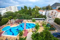 Paradise Lost Hotel-Apartments - Pools