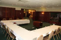 The Lawson Riverside Suites Hotels in Wagga Wagga