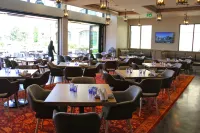 The Royal Kelowna - Bellstar Hotels & Resorts Các khách sạn ở Kelowna