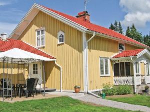 Nice Home in Lsremma with 3 Bedrooms and WiFi