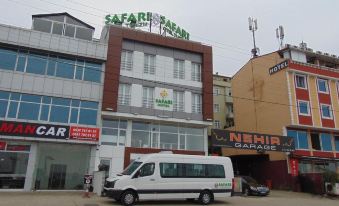 Safari Hotel