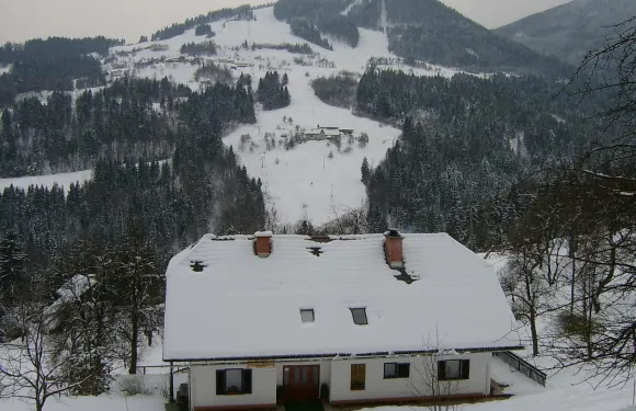 扎卡拉斯尼克公寓