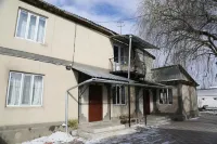 Vstrecha Các khách sạn ở 