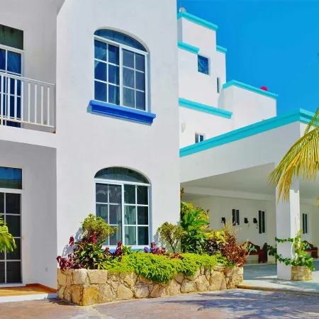 Corales Suites