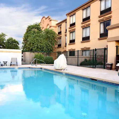 GreenTree Inn and Suites Florence, AZ