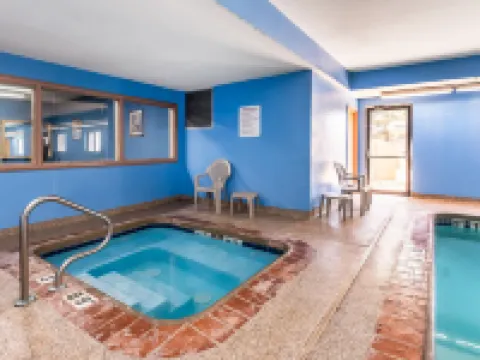 Comfort Inn & Suites Lees Summit - Kansas City Hotels in Lee's Summit