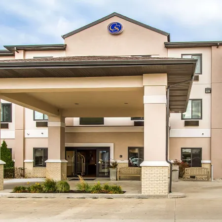 Comfort Suites Mattoon East
