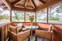 Clarion Collection Wilkie's Inn Pacific Grove - Monterey Hotels in Pacific Grove